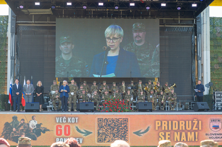 24-DSC_0556